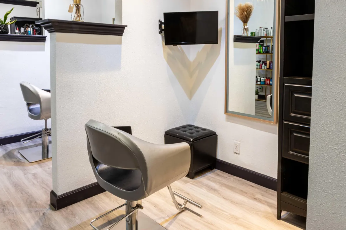 Booth detail — styling station