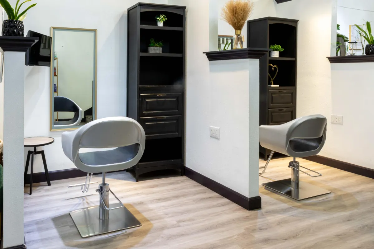 A semi-private booth mirror and lighting